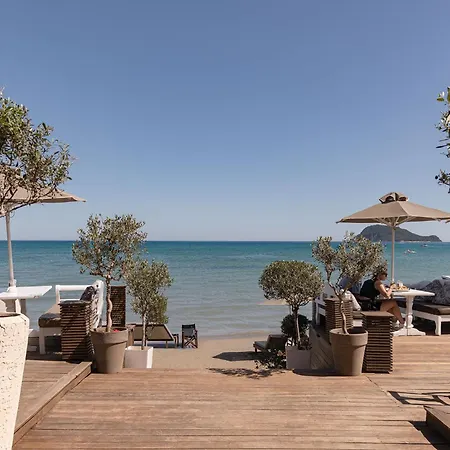 Couette-café Cp Seafront Laganas